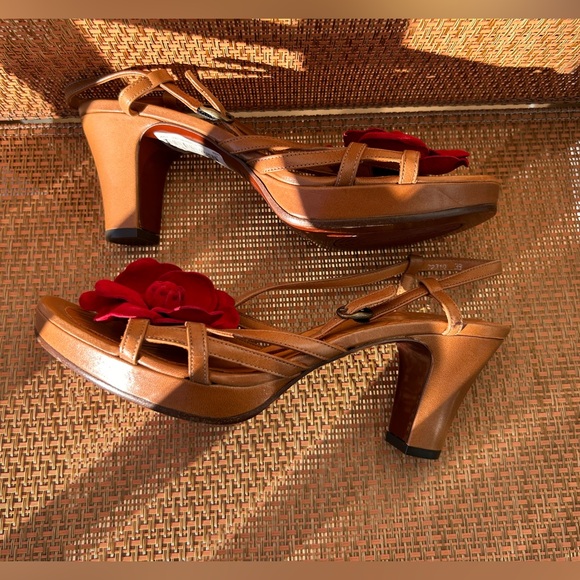Chie Mihara  Spanish red flowers leather sandals NWT 8,5 (39) - Picture 7 of 15